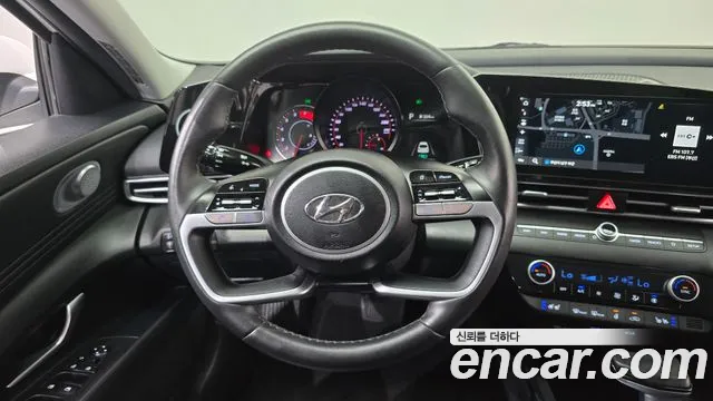 Hyundai Avante CN7 — Фото автомобиля 13