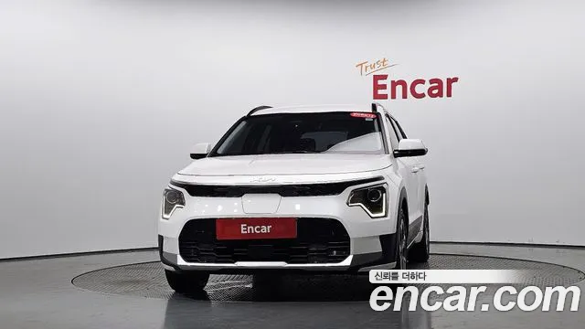Kia Niro — Фото автомобиля 3