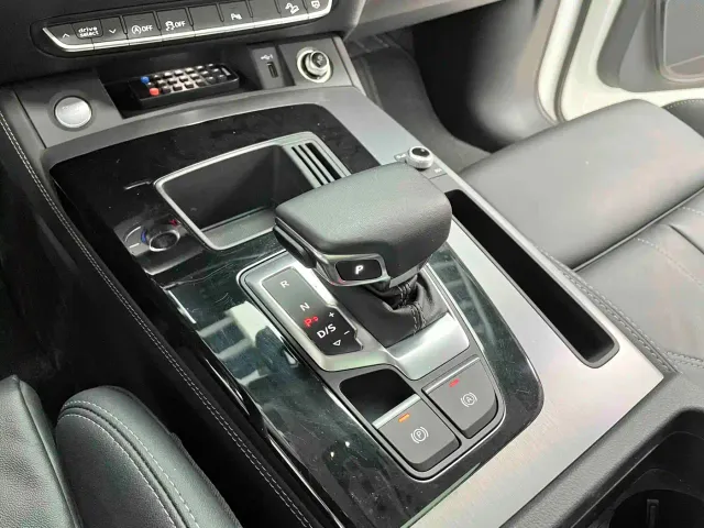 Audi Q5L — Фото автомобиля 19