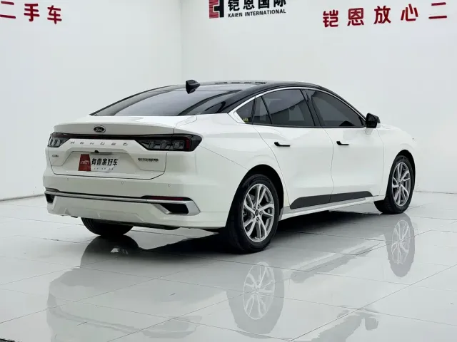 Ford Mondeo — Фото автомобиля 4