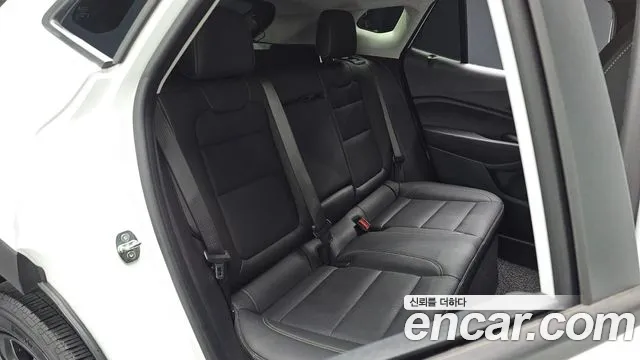 ChevroletGMDaewoo Trax Trax Кроссовер — Фото автомобиля 19