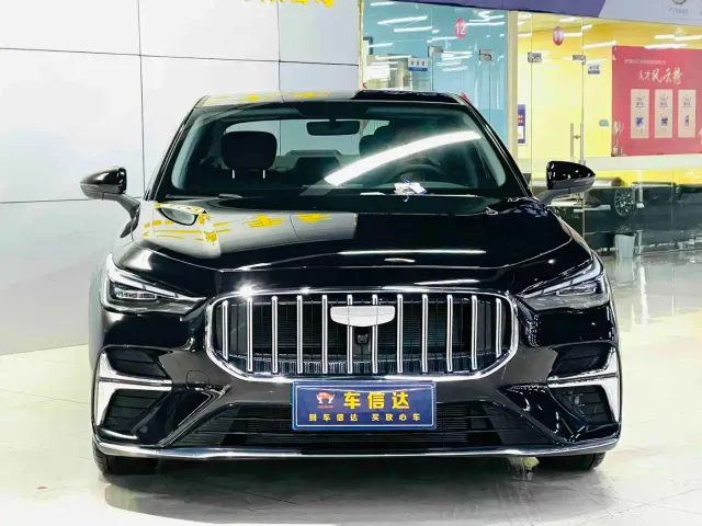 Geely Emgrand — Фото автомобиля 3