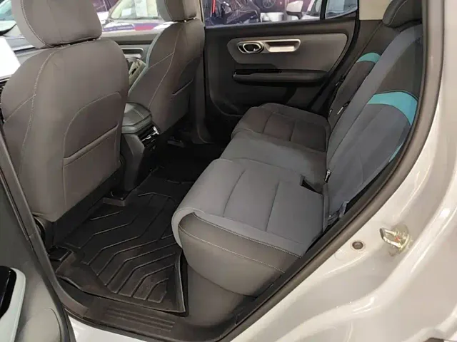 GAC Aion Y — Фото автомобиля 16