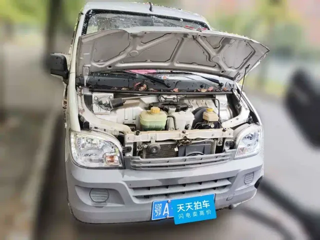 Wuling Motors Wuling Zhiguang 2020 1.2L Utility China VI LSI — Фото автомобиля 3