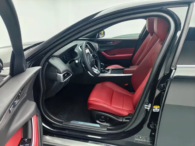 Jaguar Jaguar XEL 2021 2.0T 250PS R-DYNAMIC S Progressive Sport Edition — Фото автомобиля 14