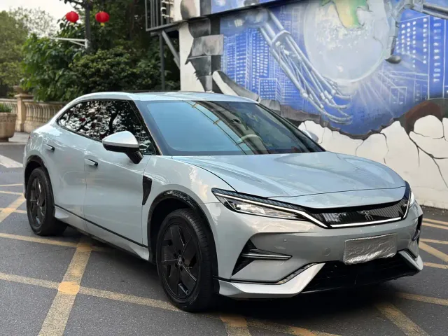 BYD Song L EV — Фото автомобиля 3
