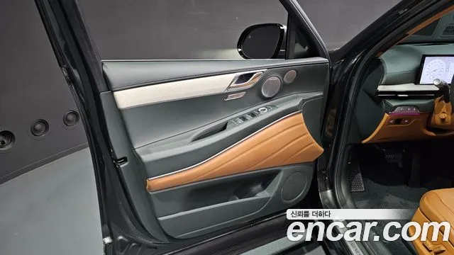 Genesis GV80 — Фото автомобиля 24