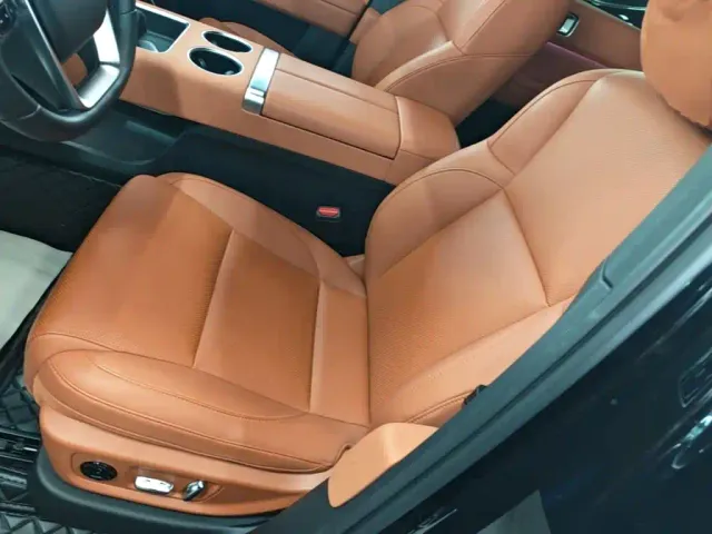 Li Auto L6 — Фото автомобиля 14