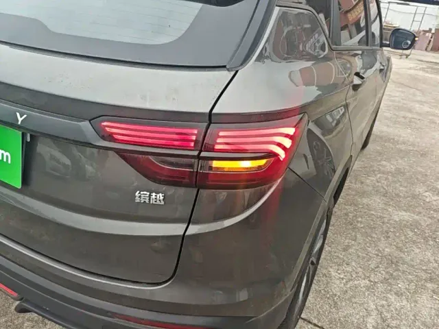 Geely Binyue — Фото автомобиля 7