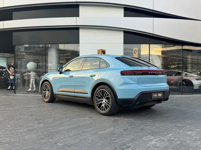 Porsche Macan EV — Фото автомобиля 8