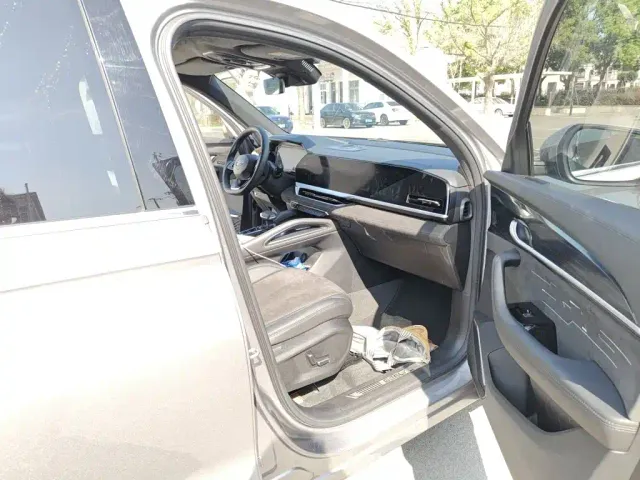 Geely Xingyue L — Фото автомобиля 19