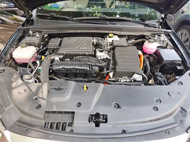 BYD Qin PLUS — Фото автомобиля 16