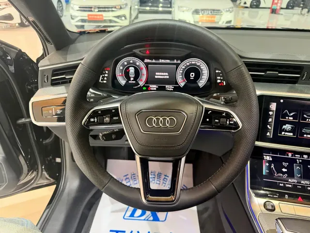 Audi A6L — Фото автомобиля 13