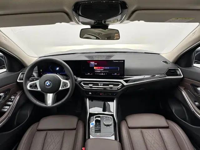 BMW i3 — Фото автомобиля 16