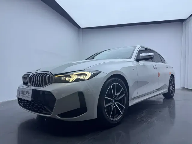 Фотография автомобиля — BMW 3 Series