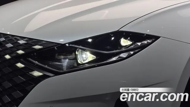 Hyundai Grandeur Новый Grandeur IG — Фото автомобиля 20