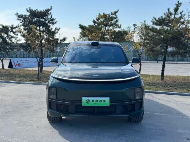 Li Auto L9 — Фото автомобиля 2