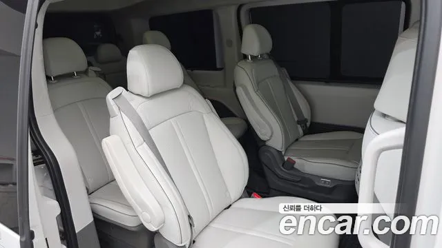 Hyundai Staria — Фото автомобиля 11