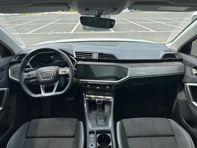 Audi Q3 — Фото автомобиля 6
