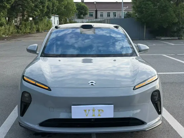 Nio ET5 Touring — Фото автомобиля 2