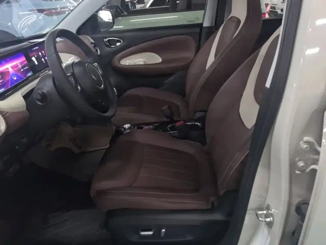 Wuling Bingo — Фото автомобиля 14