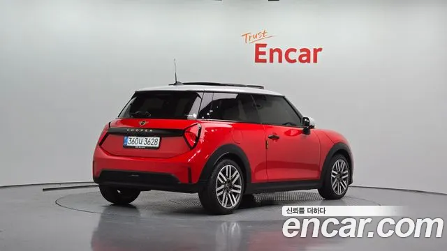 MINI Cooper 4th Gen — Фото автомобиля 2