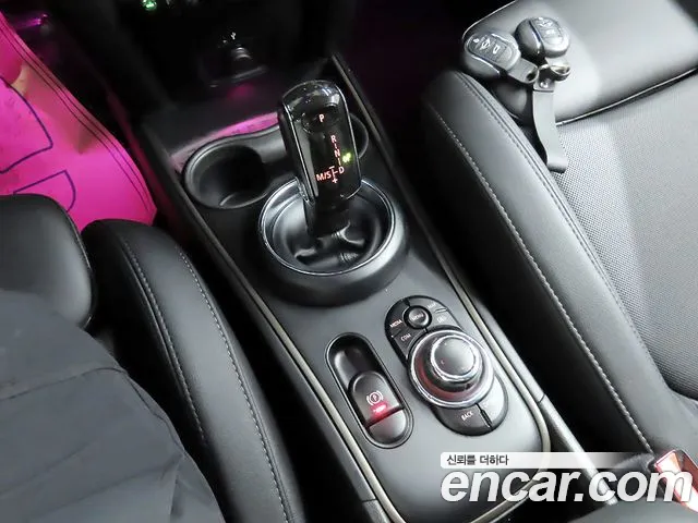 MINI Countryman — Фото автомобиля 14
