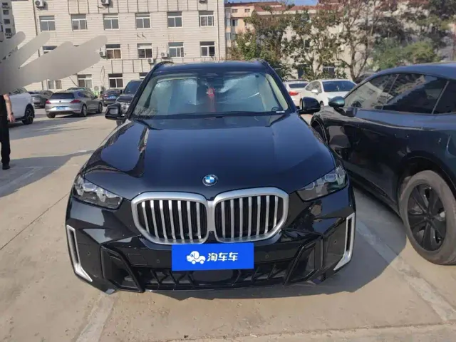 BMW X5 — Фото автомобиля 2