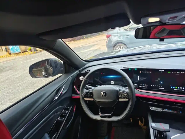 Changan X5 Plus — Фото автомобиля 8