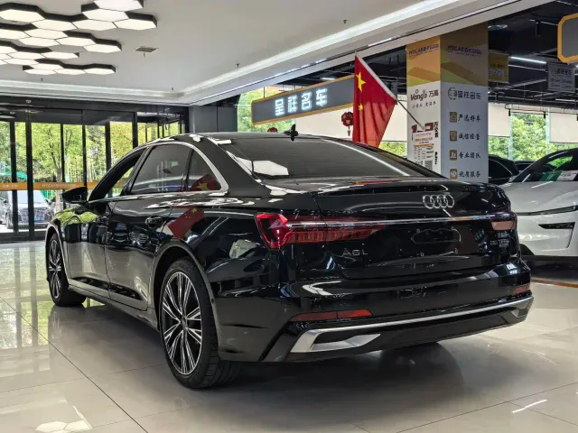 Audi A6L — Фото автомобиля 7