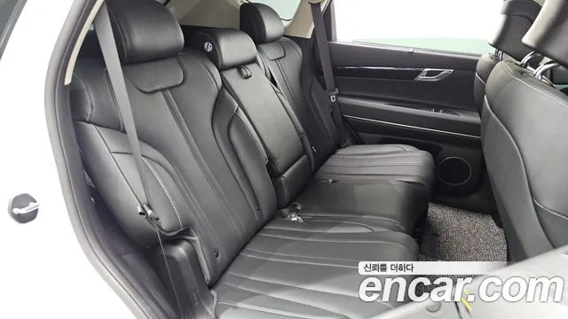 Genesis GV80 2.5T Бензин 2WD — Фото автомобиля 30