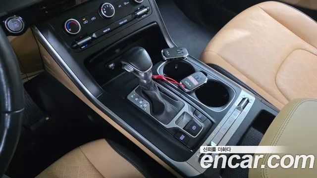 Kia Canival Carnival 4 поколение 9 мест Prestige — Фото автомобиля 9