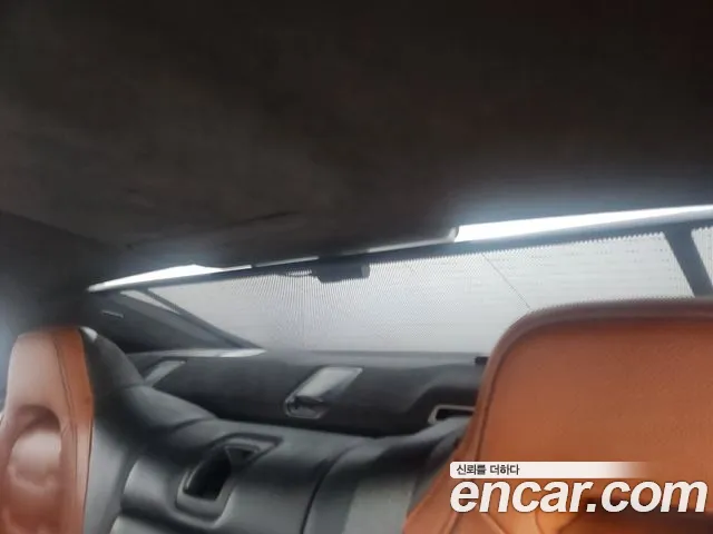 BMW 8 Series G15 — Фото автомобиля 12