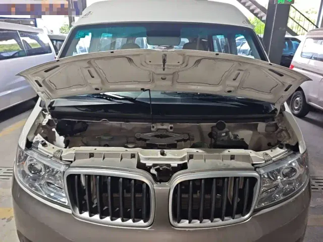 Jinbei New Hiace X30L — Фото автомобиля 19
