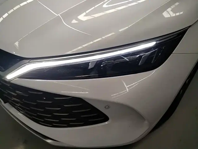 BYD Qin L — Фото автомобиля 23