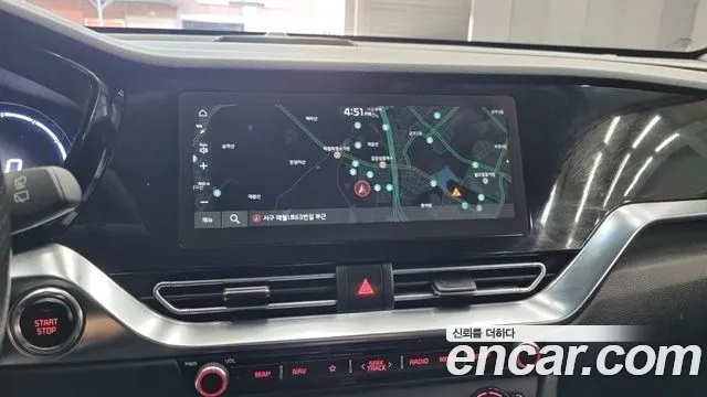 Kia Niro — Фото автомобиля 9