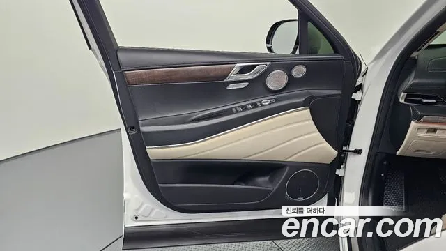 Genesis GV80 2.5T Бензин AWD — Фото автомобиля 22