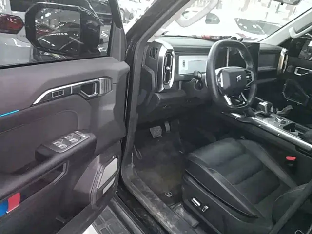 Jetour T2 — Фото автомобиля 15