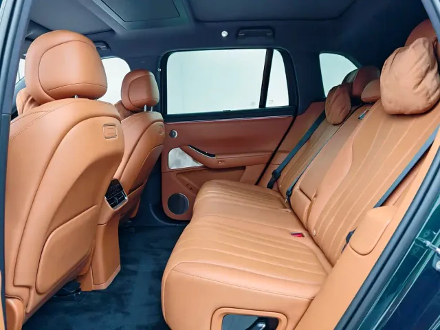 Aito M7 — Фото автомобиля 5