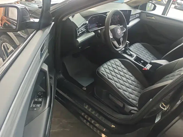 Volkswagen Sagitar — Фото автомобиля 15