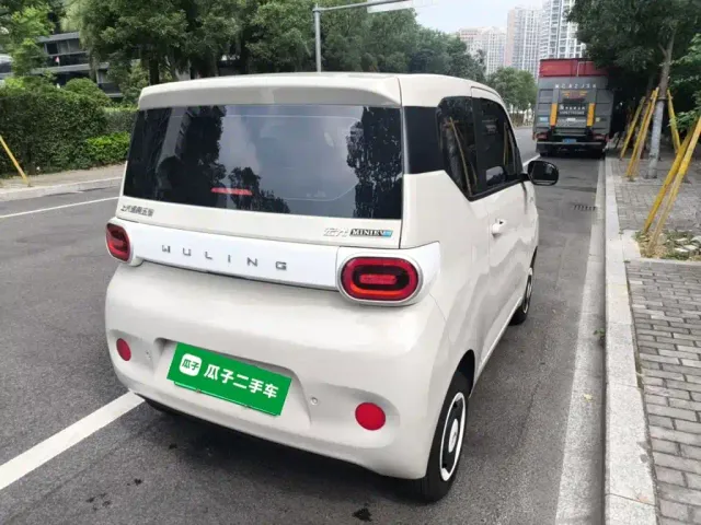 Wuling Hongguang Mini EV — Фото автомобиля 4