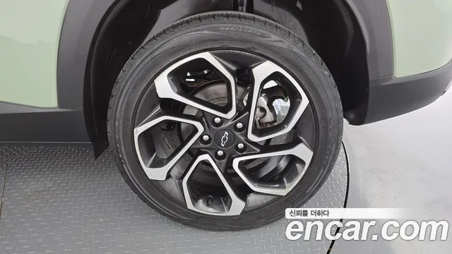 ChevroletGMDaewoo Trax Trax Кроссовер — Фото автомобиля 21