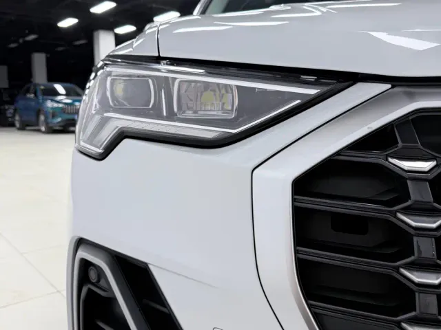 Audi Q3 — Фото автомобиля 7