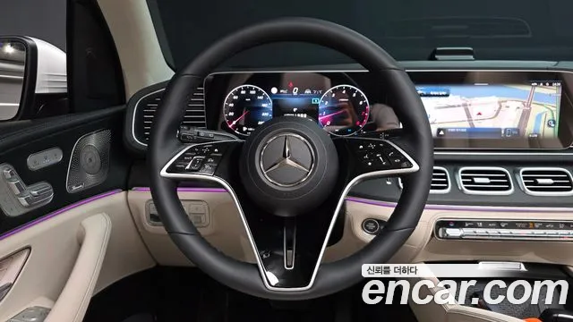 Mercedes-Benz GLE-Class — Фото автомобиля 13