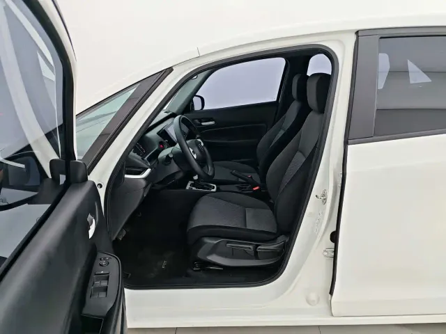 Honda Fit — Фото автомобиля 9