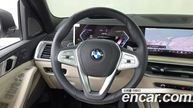 BMW X7 — Фото автомобиля 13