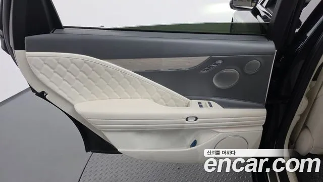 Genesis G80 RG3 — Фото автомобиля 14