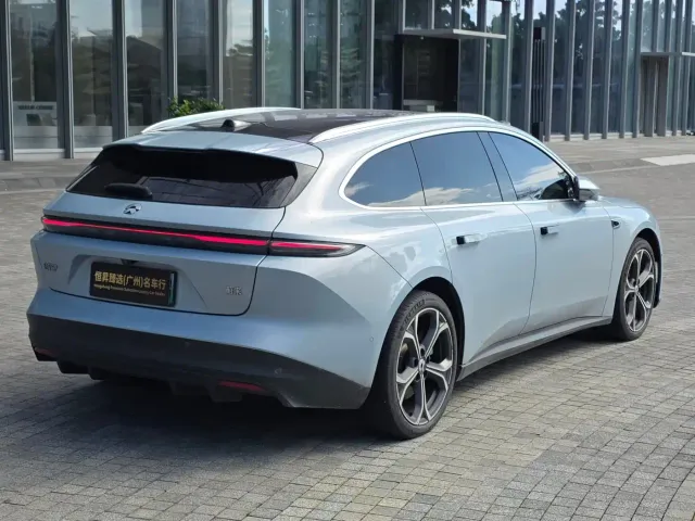 Nio ET5 Touring — Фото автомобиля 9