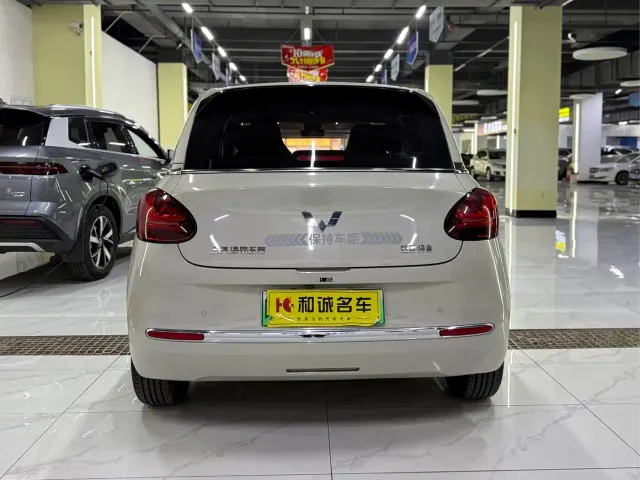 Wuling Bingo — Фото автомобиля 6
