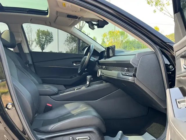 Honda Accord — Фото автомобиля 8